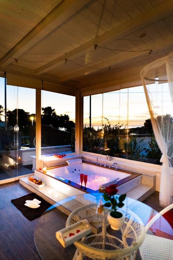 Resort Villa La Perla Sul Mare Leporano Bagian luar foto