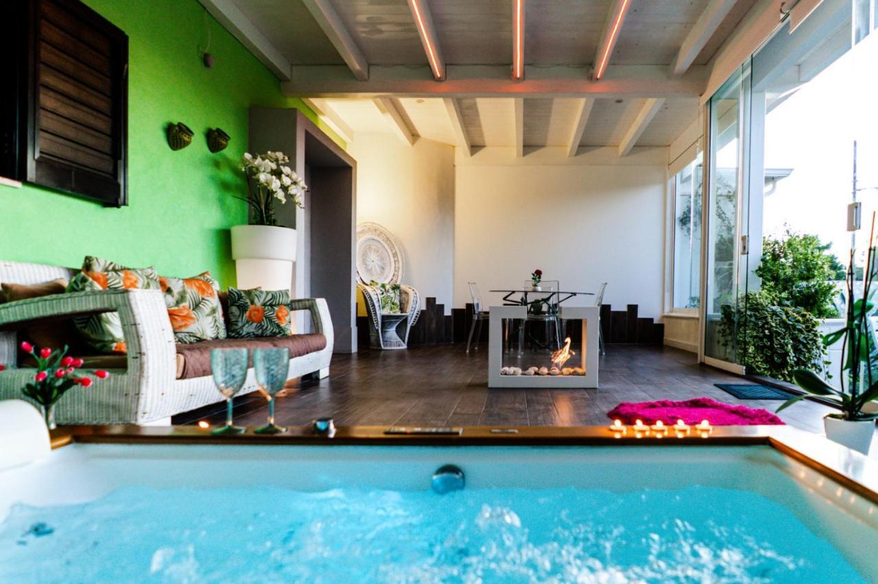 Resort Villa La Perla Sul Mare Leporano Bagian luar foto