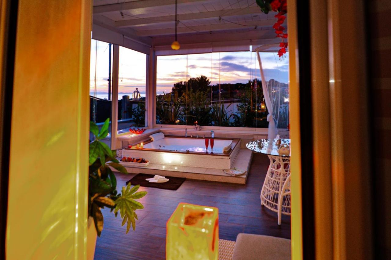 Resort Villa La Perla Sul Mare Leporano Bagian luar foto